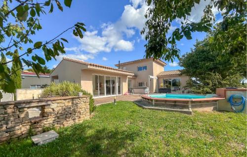 Serviers-et-Labaume Casa | Pet Friendly Home In Serviers-Et-Labaume
