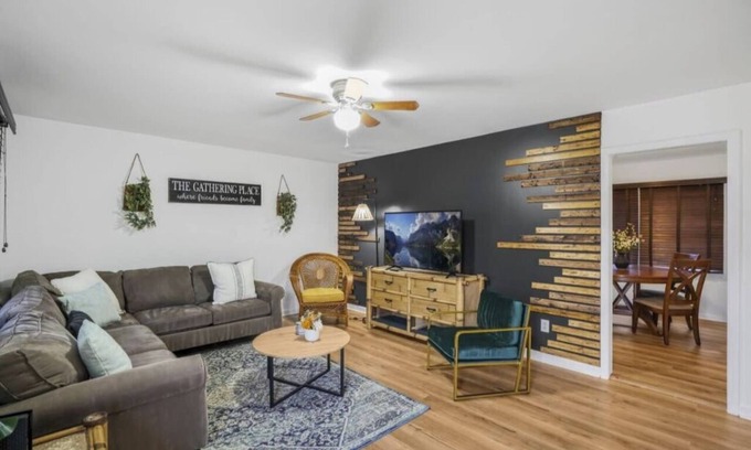 Westover Casa | Pet Friendly, Game Room, Climbing Wall, King Bed