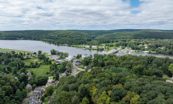 East Haddam Casa | Pet-Friendly Getaway in Historic East Haddam Home