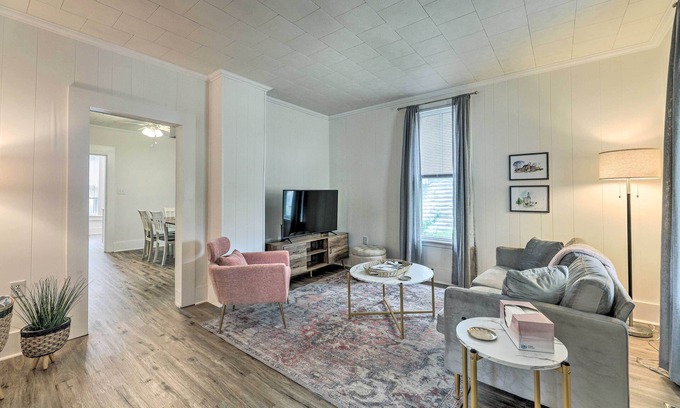 Greenville Casa | Pet-Friendly Greenville Home w/ Private Yard