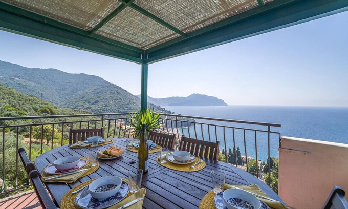 Pieve Ligure Casa | Casa que admite mascotas en Pieve.