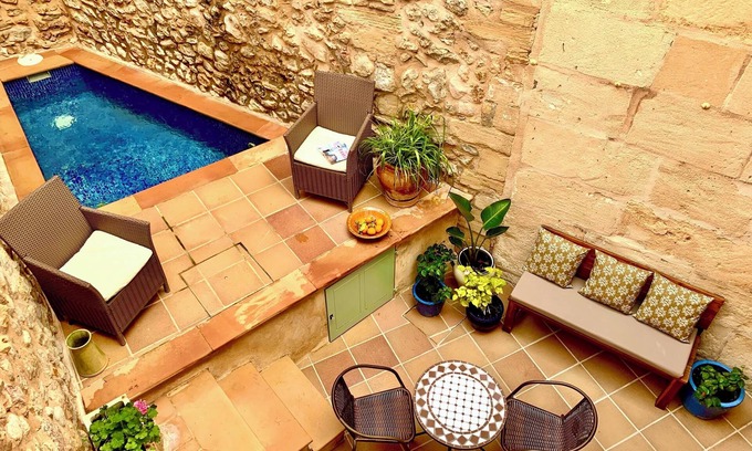 Pollensa Casa | Casa de vacaciones "Casa Romana" con vistas a la montaña, piscina y Wi-Fi, admite mascotas