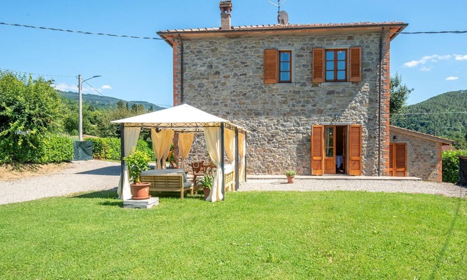 Palazzo del Pero Casa | Casa que admite mascotas en Arezzo con.