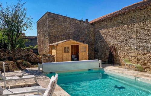 Doux Casa | Pet Friendly Home In Doux