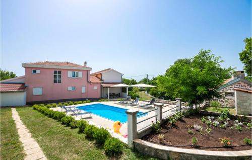 Lovrec Casa | Pet Friendly Home In Studenci
