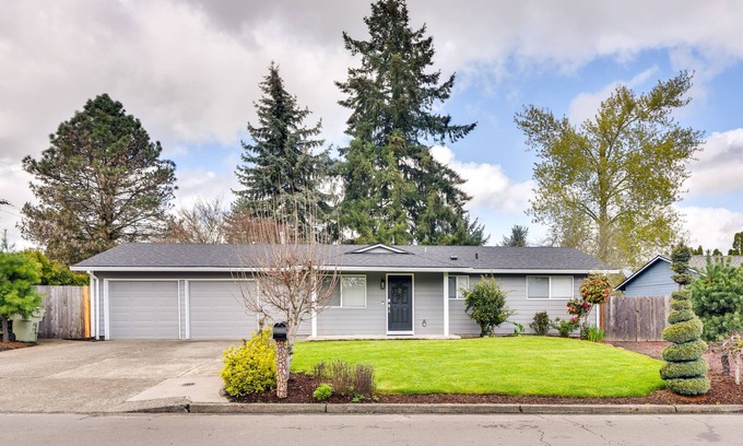 Aloha Casa | Pet Friendly Home Near Intel and Nike!