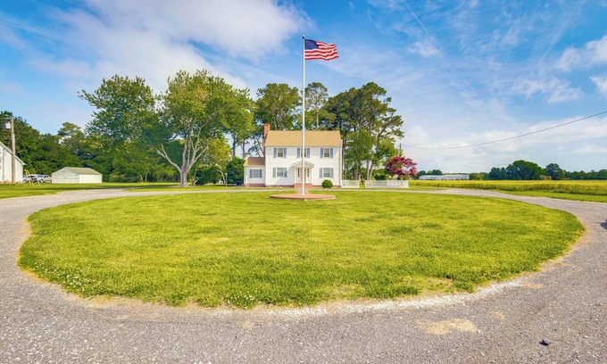 Cape Charles Casa | Actualizado Cape Charles Home - 2. 5 millas de la playa!