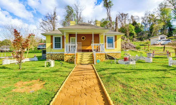 Fieldale Casa | Pet-Friendly Home w/ Grill & Porch in Martinsville