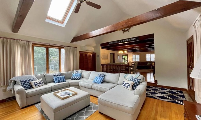North Chatham Casa | Pet friendly home with large backyard!