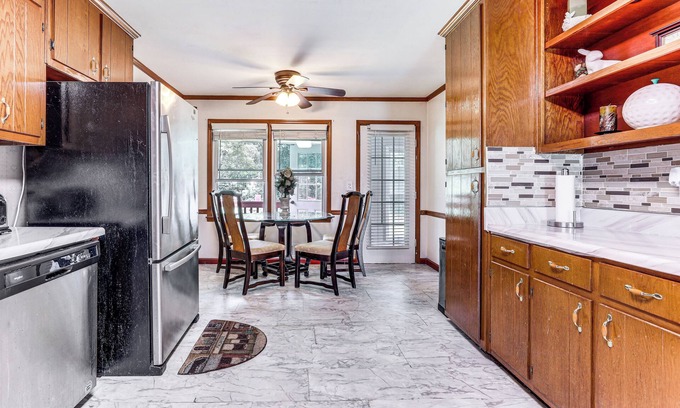 Lawrenceville Casa | Pet-Friendly House w/ Deck in Lawrenceville