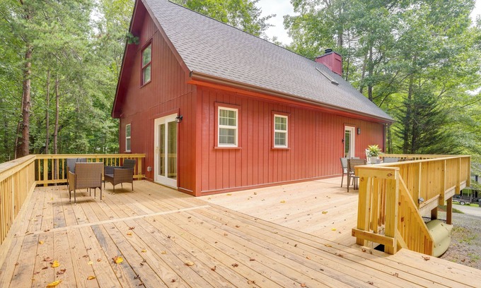 Lake Monticello Casa | Pet-Friendly Lake Monticello Home w/ Perks!
