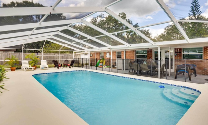 Lake Somerset Casa | Pet-Friendly Lakeland Escape w/ Private Pool!