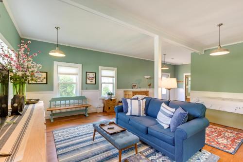 Penobscot Casa | Pet-Friendly Maine Cottage By Northern Bay