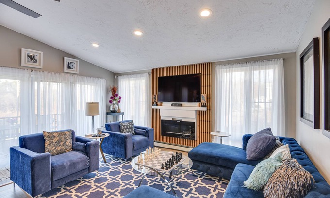 Narragansett Casa | Pet-Friendly Narragansett Home w/ Deck + Gas Grill