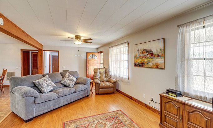 Alco Casa | Pet-Friendly Onia Vacation Rental w/ Private Deck!