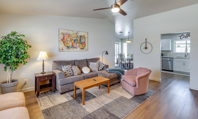 Ahwatukee Foothills Cabaña | Pet-friendly Phoenix Vacation Rental: Pool Access!
