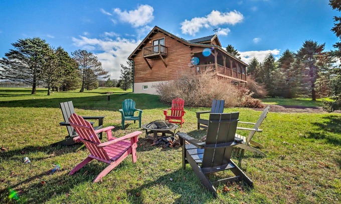 Jim Thorpe Cabina | Pet-Friendly Poconos Cabin: Deck & Fire Pit!