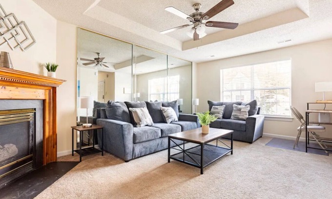 North Chesterfield Casa | Pet-friendly spacious home with parking! Large deck & close to major attractions