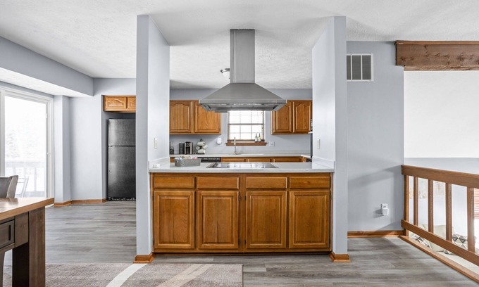 Wayne Casa | Pet Friendly | Speedway | Perfect for Groups