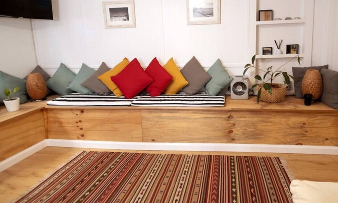Freshwater Apartamento | Pet Friendly Studio Apart w/t Patio Garden
