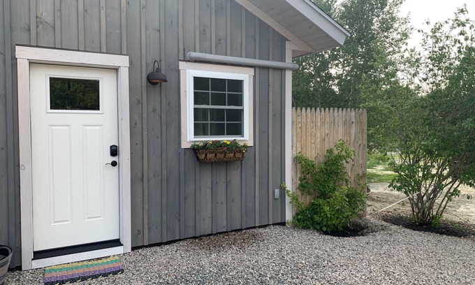 Southwest Harbor Apartamento | PET FRIENDLY The Barn Studio w/private bedroom