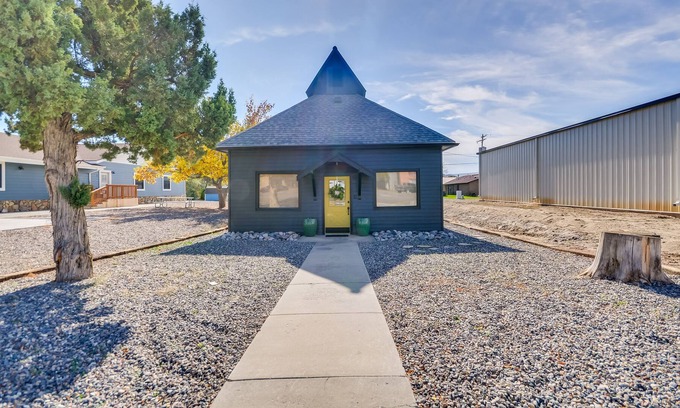 Thermopolis Casa | Pet-Friendly Thermopolis Home - Walk to Town!