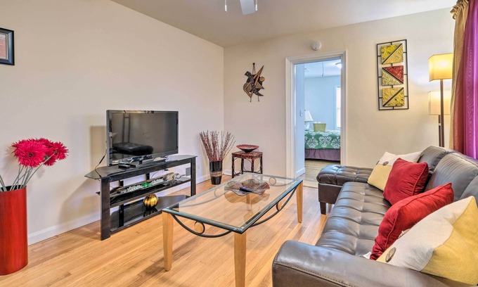 Suitland-Silver Hill Casa | Pet-Friendly Home < 6 Mi to National Mall!