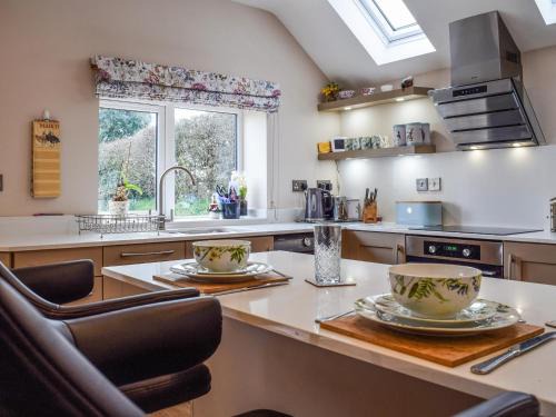Swadlincote Casa | Petals Cottage
