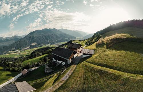 Bramberg am Wildkogel Apartamento | PETER'S - Bergbauernhof mit Weitblick