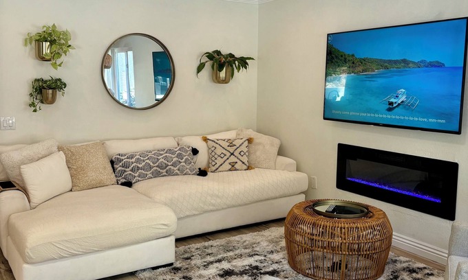 Encinitas Casa | Hogar elegante y espacioso w. Bañera de hidromasaje y terraza