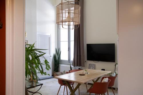 La Celle-sous-Gouzon Apartamento | Petit duplex cosy à Sète