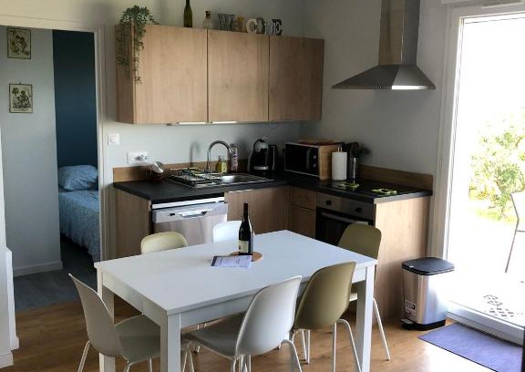 Villie-Morgon Apartamento | Petit Gîte de Javernières Rez de jardin