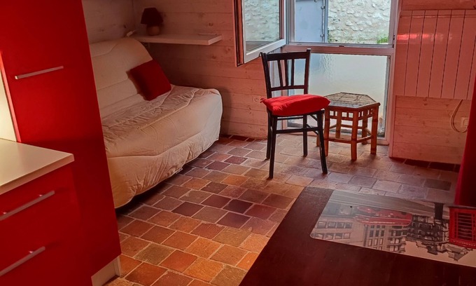 Blois Casa | Petit Gîte Tout Équipé au Coeur des Châteaux de la Loire