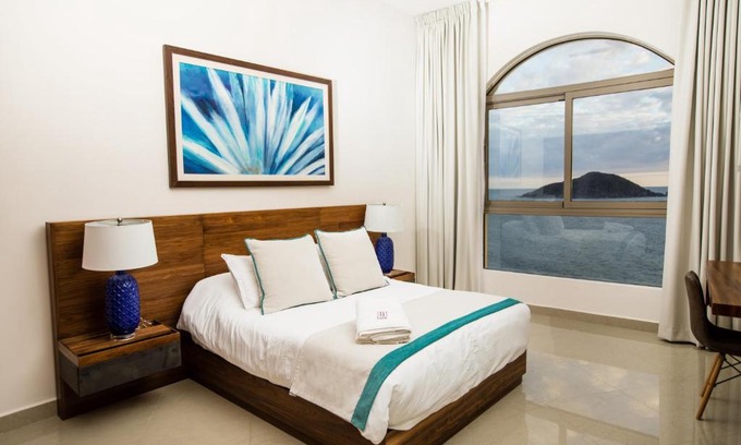 Marina Mazatlán Apartamento | Petit Luxe Las Gavias Penthouse