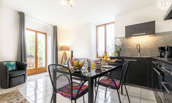 La Croix-de-la-Rochette Casa | PETIT PAYS - LA CROIX DE LA ROCHETTE