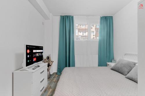 Chiajna Apartamento | Petite Blue Apartment