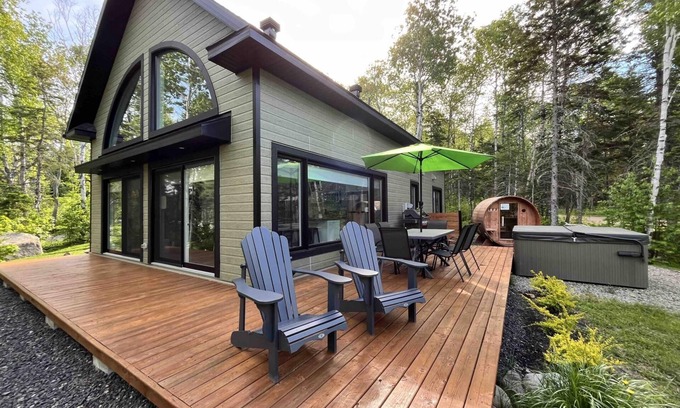 Baie-St-Paul Chalet De Esquí | Petite Charlevoix 2 - Serene Escape Spa & Views