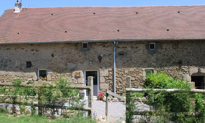 Pouligny-Notre-Dame Casa | Petite Ferme Embir