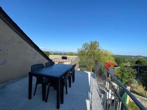Peyre-en-Aubrac Casa | Petite maison avec terrasse