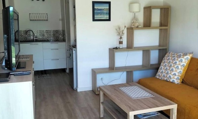 Beaugeay Casa | Petite Maison à la Campagne Proche de la mer