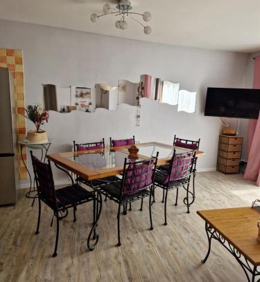 Cessenon-sur-Orb Casa | Petite maison au cœur du village