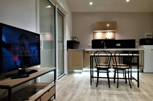 Challans Casa | Petite maison au calme tout confort
