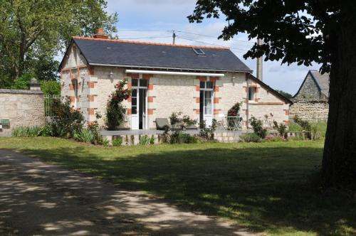 Brain-sur-Allonnes Casa | PETITE MAISON des ROSES - GITE 2 Personnes