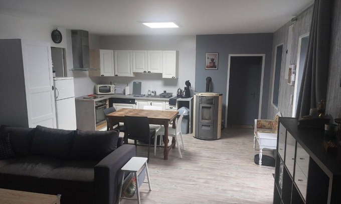 Liernolles Apartamento | Petite maison lirenolles