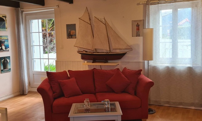 Cleder Casa | Petite Maison Proche Bourg et à 4km des Plages de Sable Blanc
