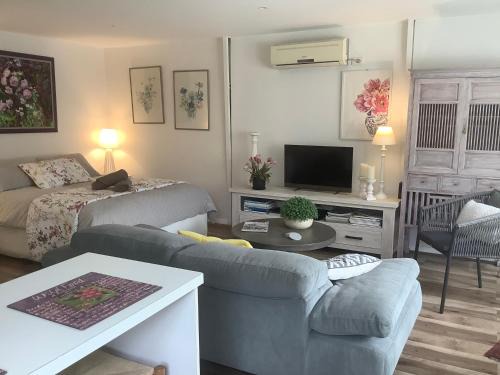 Blairgowrie Casa | Petite Provence Cottage