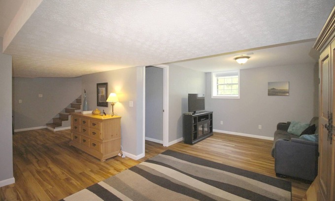Englewood Apartamento | Petite Retreat with Kitchenette and Private Entrance