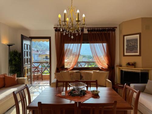 Chrisi Akti Apartamento | Petra View by Heaven's Hall
