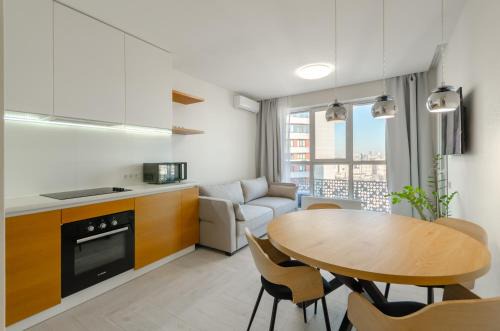 Solomjanskyj Apartamento | Petrovdom Apartments 19-96v in RC Kvartet , Vasyl Lypkivskyi 16V