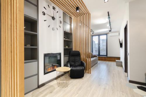 Kyiv Apartamento | Petrovdom Apartments 6-52 in RC New York Concept House, Antonovycha 74